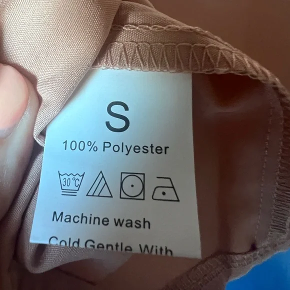 Women’s Blouse Small Pink Flutter Sleeve Minimalist Soft Girl Casual Chic Top - Picture 6 of 6